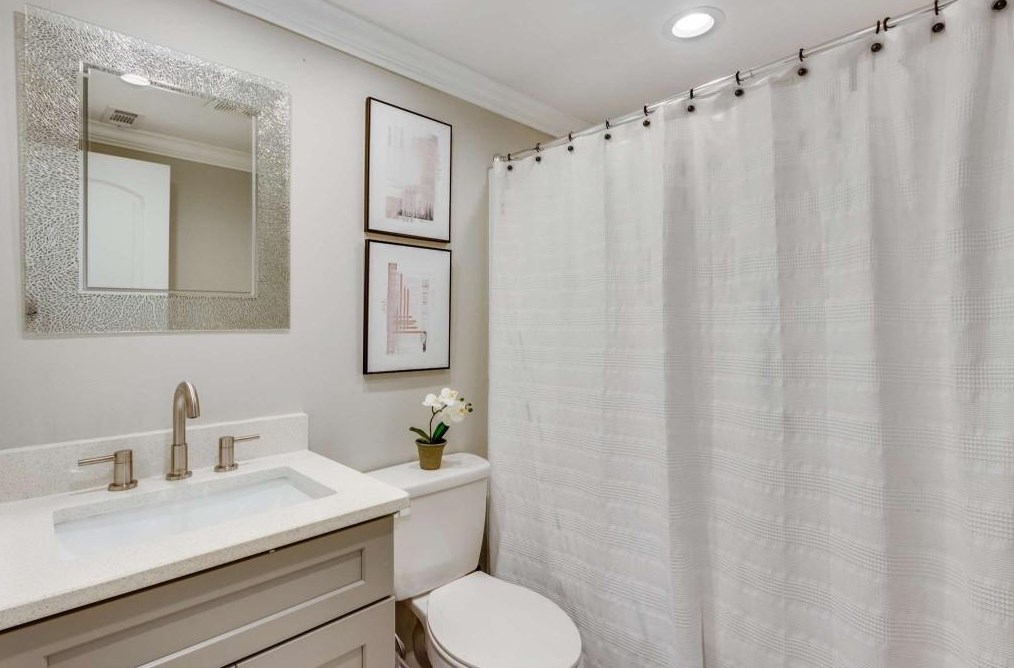 4368 Redwood St, Atlanta GA 30360-2626 exterior