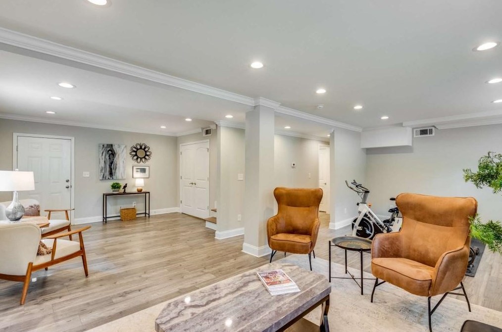 4368 Redwood St, Atlanta GA 30360-2626 exterior