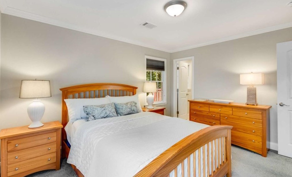 4368 Redwood St, Atlanta GA 30360-2626 exterior