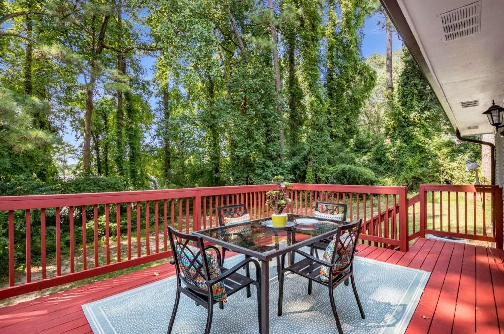 4368 Redwood St, Atlanta GA 30360-2626 exterior