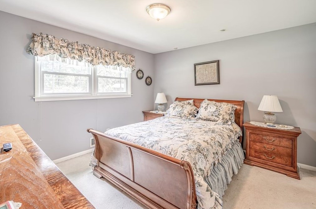 1818 Ramble Ct, Decatur GA  30033-1117 exterior