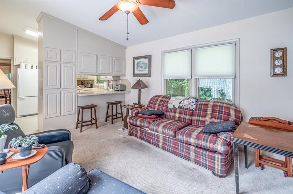 1818 Ramble Ct, Decatur GA  30033-1117 exterior