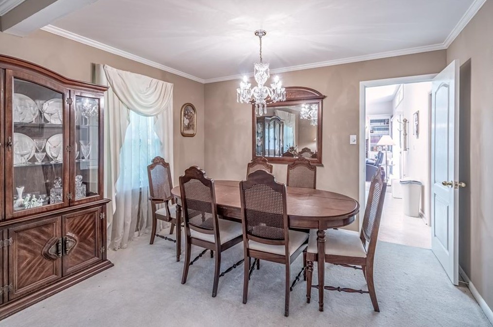 1818 Ramble Ct, Decatur GA  30033-1117 exterior