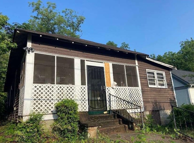 185 Rocksprings St, Athens GA  30606-2933 exterior