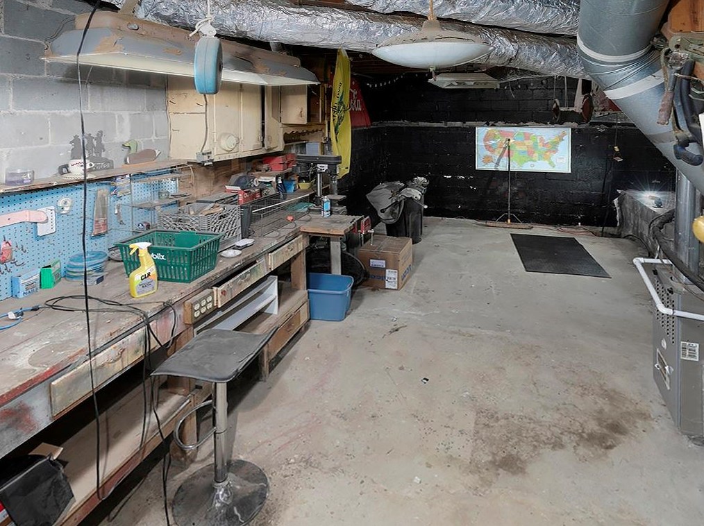 4970 Fairmont Rd, Smyrna GA  30082-5107 exterior