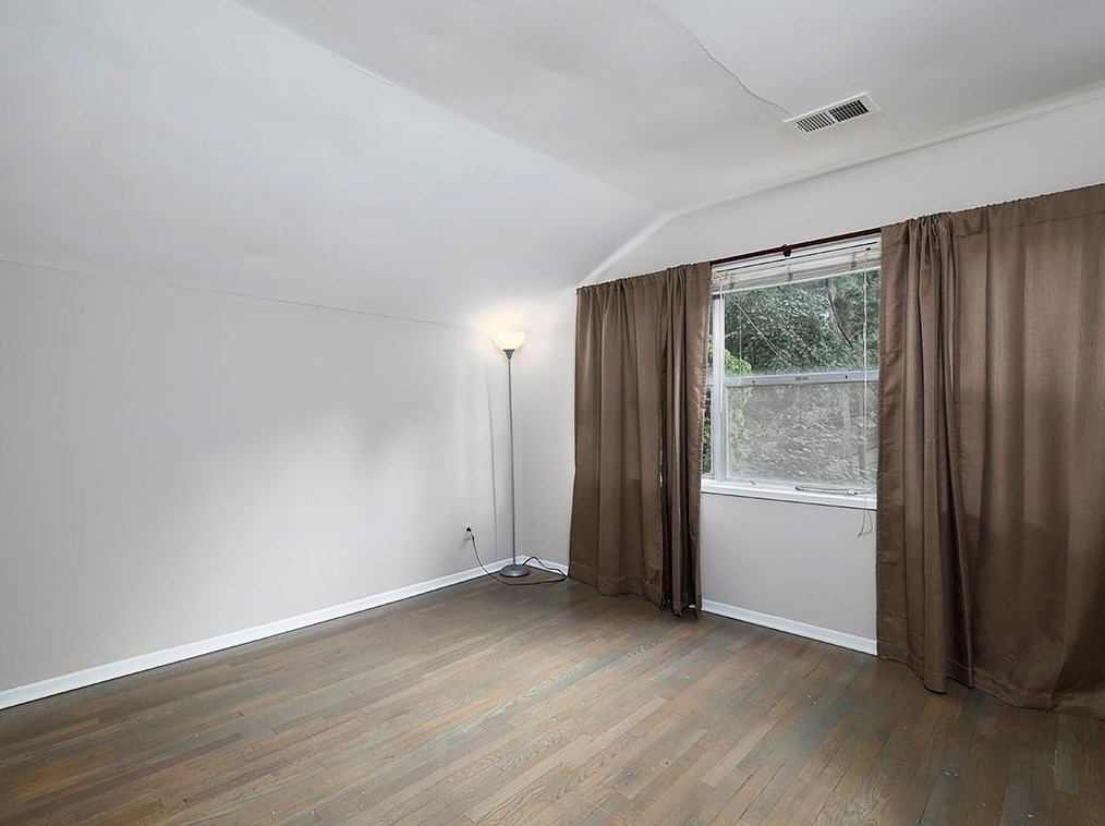 4970 Fairmont Rd, Smyrna GA  30082-5107 exterior