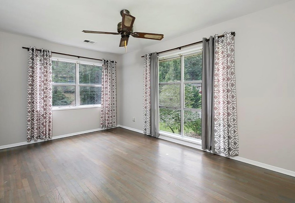 4970 Fairmont Rd, Smyrna GA  30082-5107 exterior