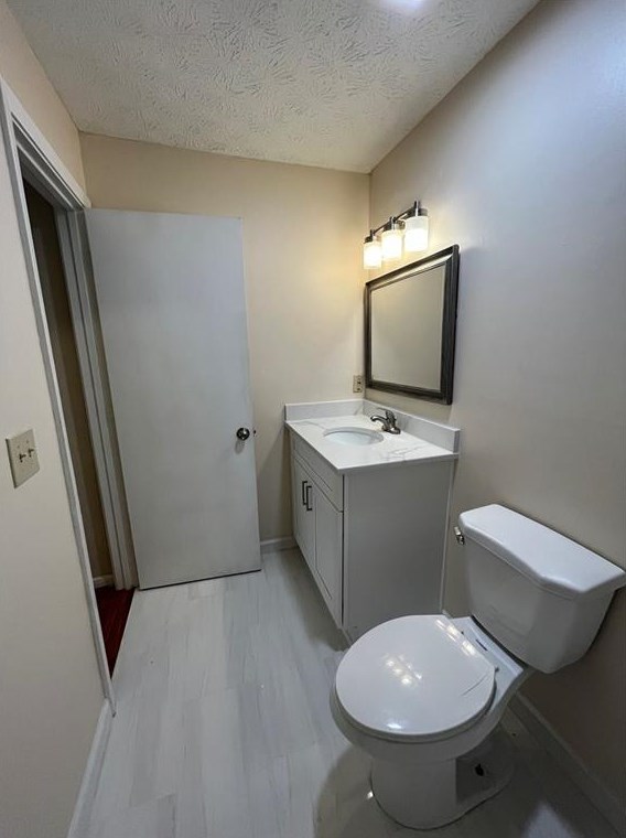 1403 Tuxworth Cir, Decatur GA 30033-5624 exterior