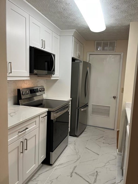 1403 Tuxworth Cir, Decatur GA 30033-5624 exterior