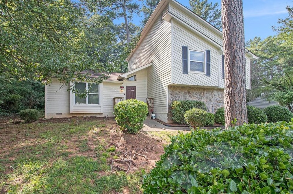 3385 Hollow Tree Dr, Decatur GA  30034-6317 exterior