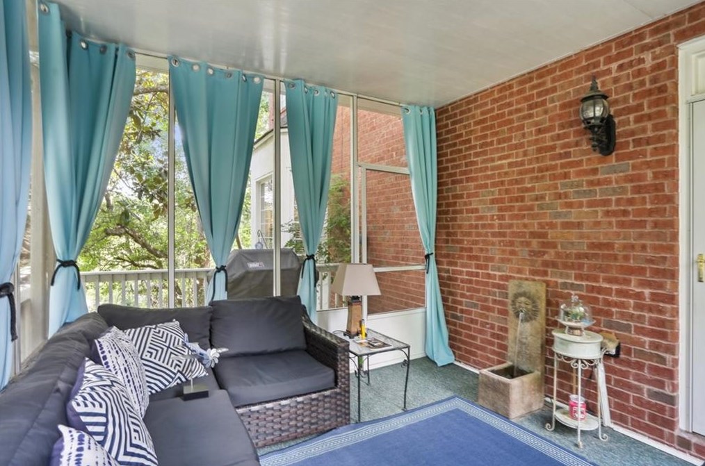 857 Wescott Ln, Atlanta GA  30319-1656 exterior