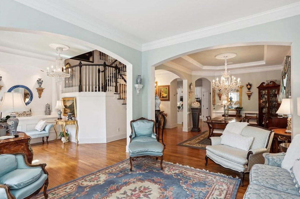 857 Wescott Ln, Atlanta GA  30319-1656 exterior