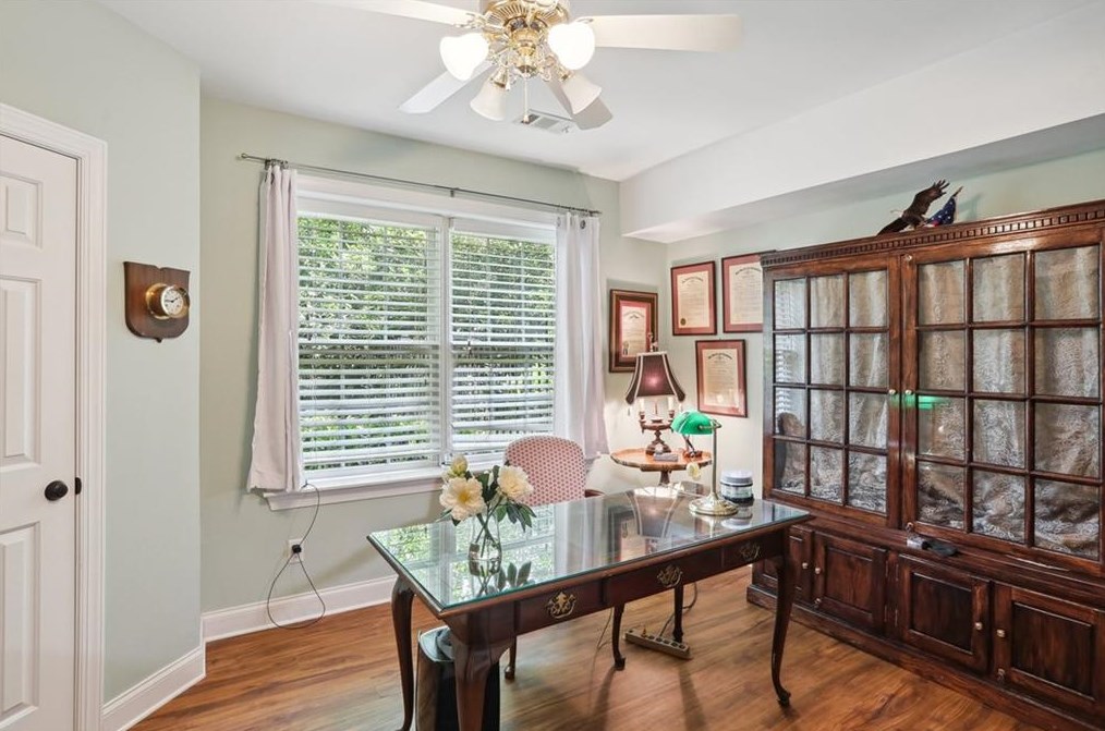857 Wescott Ln, Atlanta GA  30319-1656 exterior