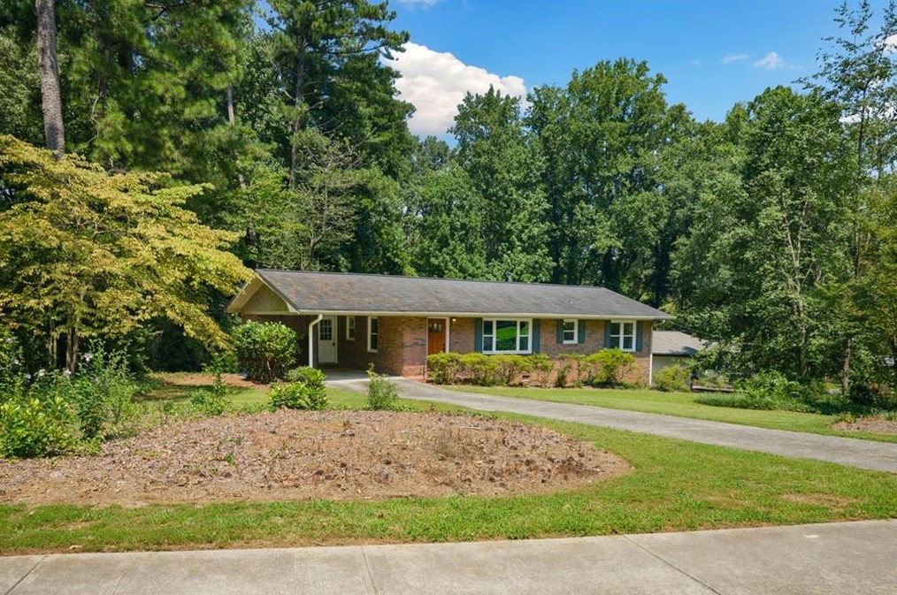 3490 Dunn St, Smyrna GA  30080-4470 exterior