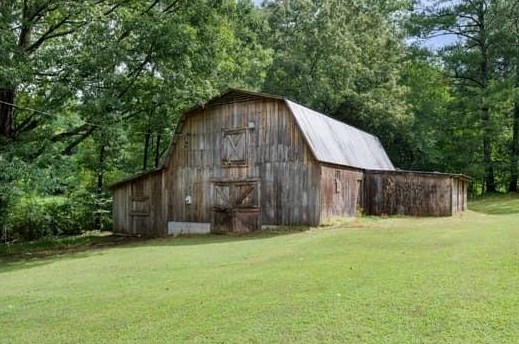 152 Timms Loop, Calhoun GA  30701-4533 exterior