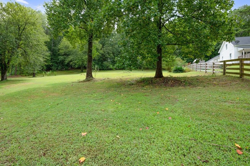 152 Timms Loop, Calhoun GA  30701-4533 exterior