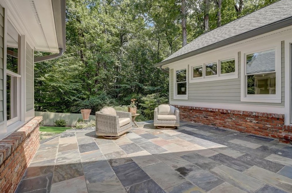 3405 Pretty Br Dr, Smyrna GA  30080-4454 exterior