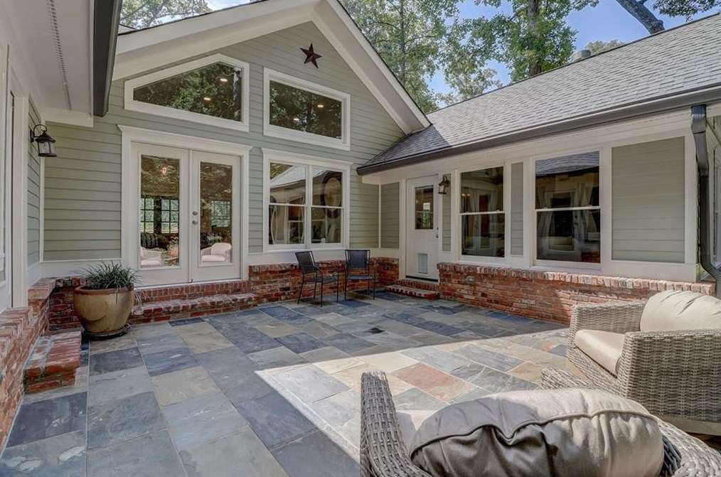 3405 Pretty Br Dr, Smyrna GA  30080-4454 exterior