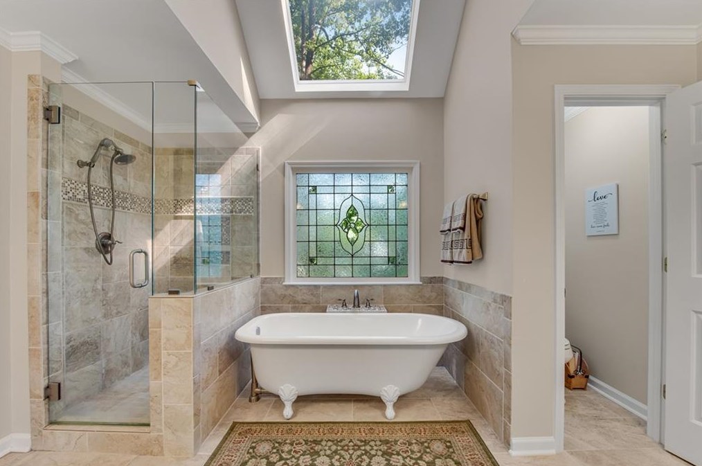 10825 Centennial Dr, Alpharetta GA 30022-4924 exterior