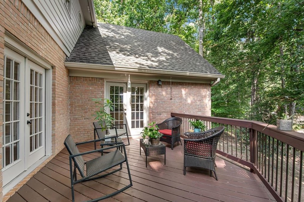 10825 Centennial Dr, Alpharetta GA 30022-4924 exterior