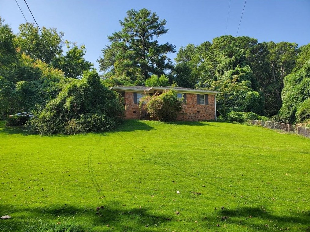 2984 Whispering Hl Dr, Atlanta GA  30341-5154 exterior