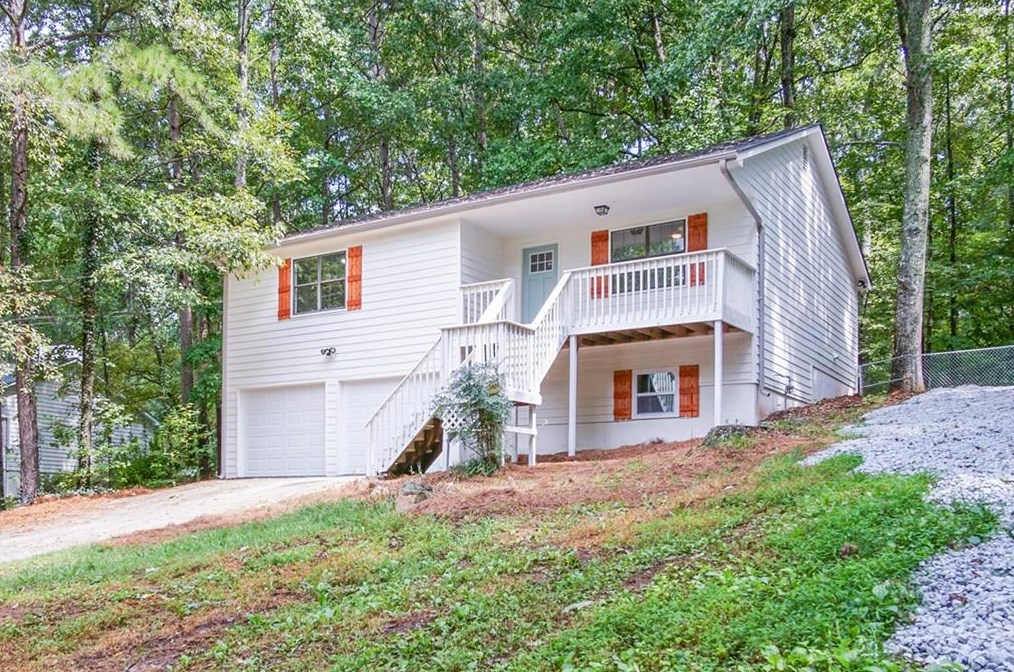 11 Trace Trl, Dallas GA  30132-8090 exterior