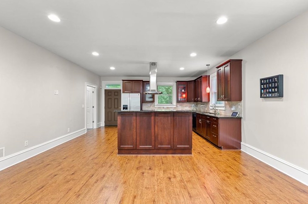 1311 Skyhaven Rd, Atlanta GA  30316-2607 exterior