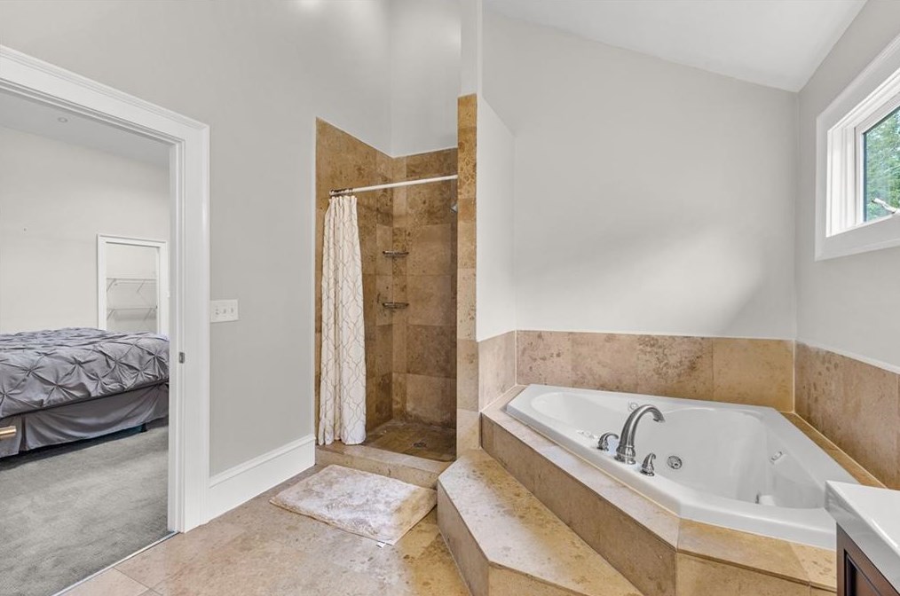 1311 Skyhaven Rd, Atlanta GA  30316-2607 exterior