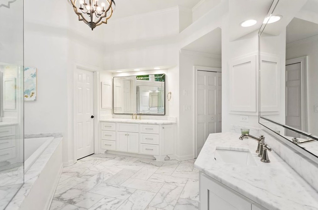 1271 Westminster Walk, Atlanta GA  30327-1717 exterior