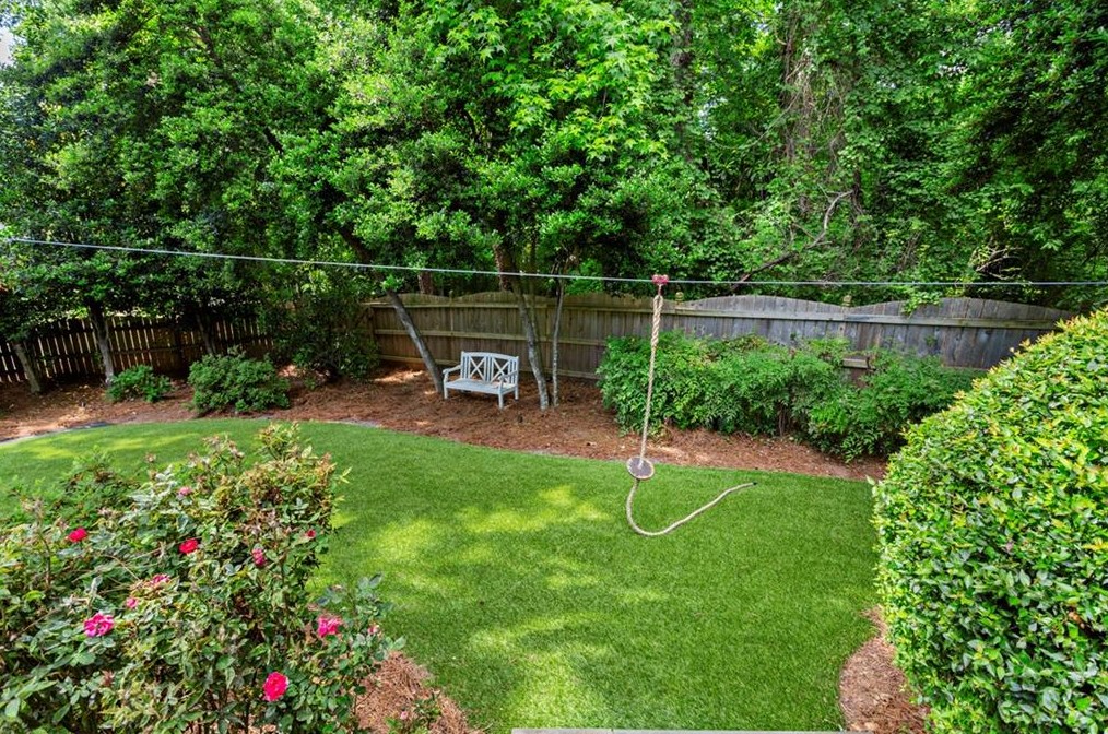 1271 Westminster Walk, Atlanta GA  30327-1717 exterior