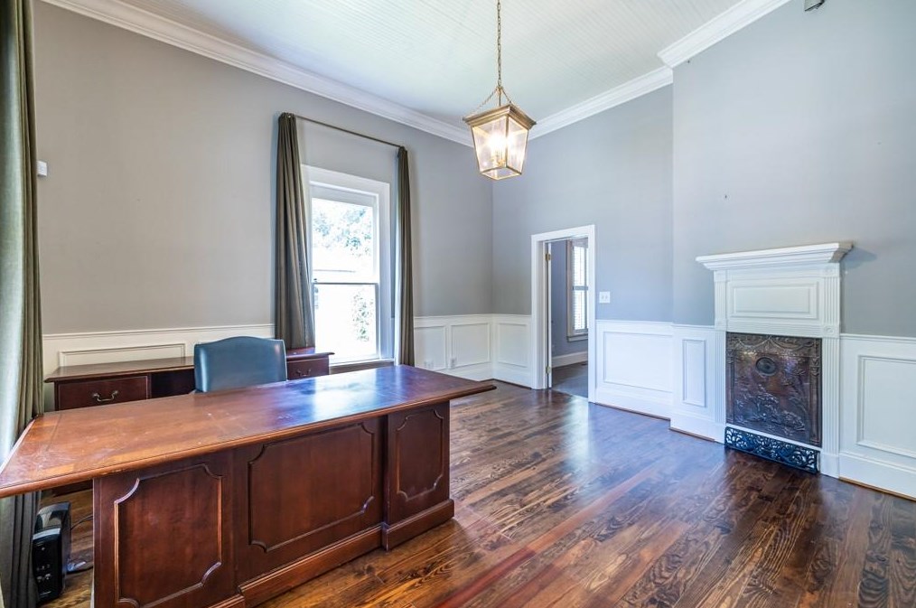 836 Sycamore St, Decatur GA  30030-2063 exterior