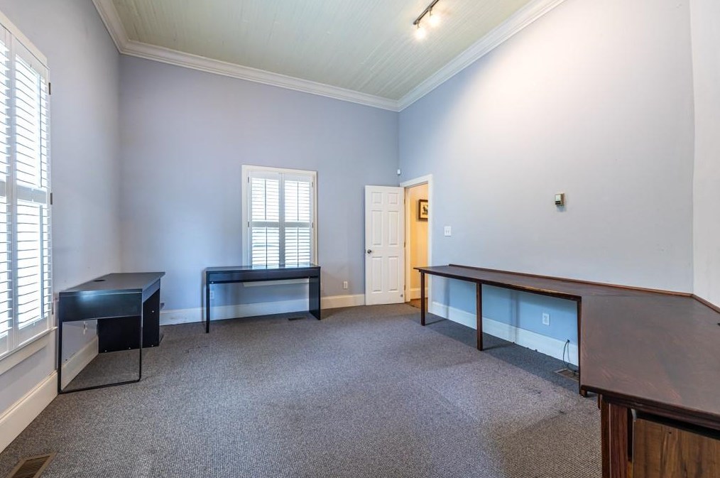 836 Sycamore St, Decatur GA  30030-2063 exterior