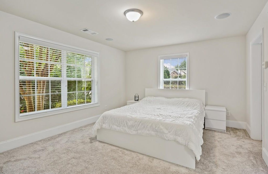 1404 Ruffner Ln, Lawrenceville GA  30043-8197 exterior