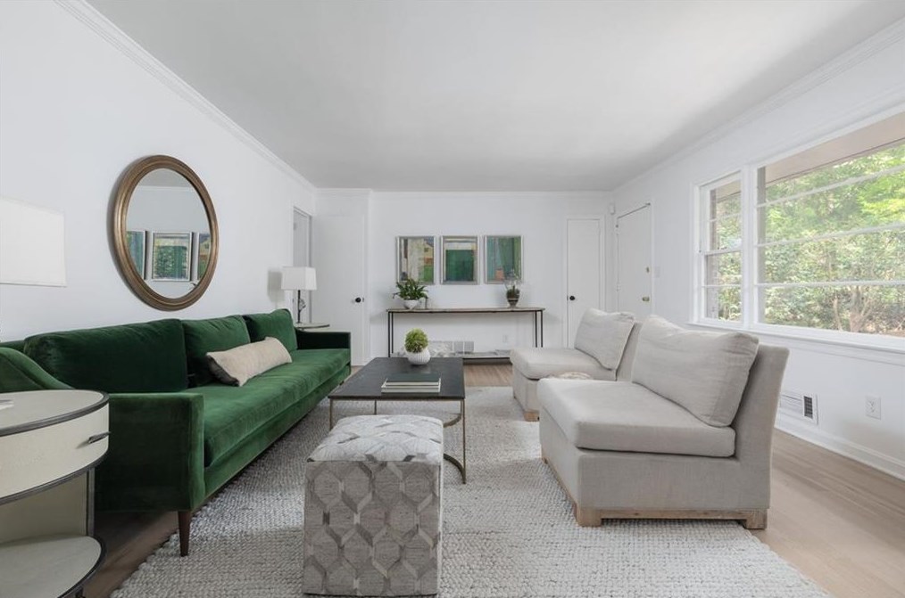 704 Willivee Dr, Decatur GA  30033-5411 exterior