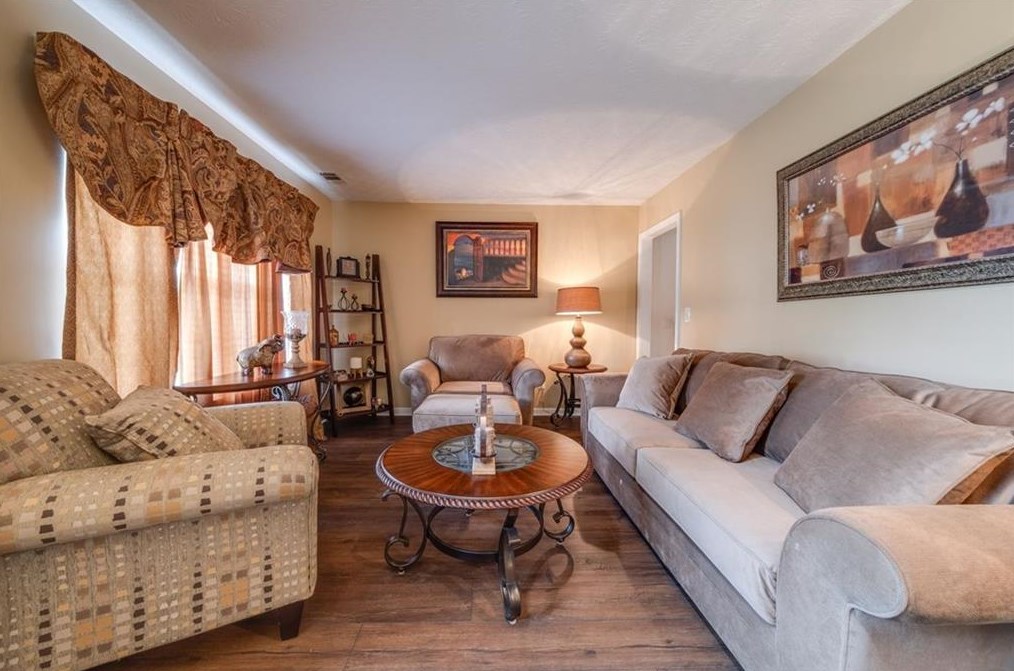 4427 Cross Ln, Decatur GA  30035-2118 exterior