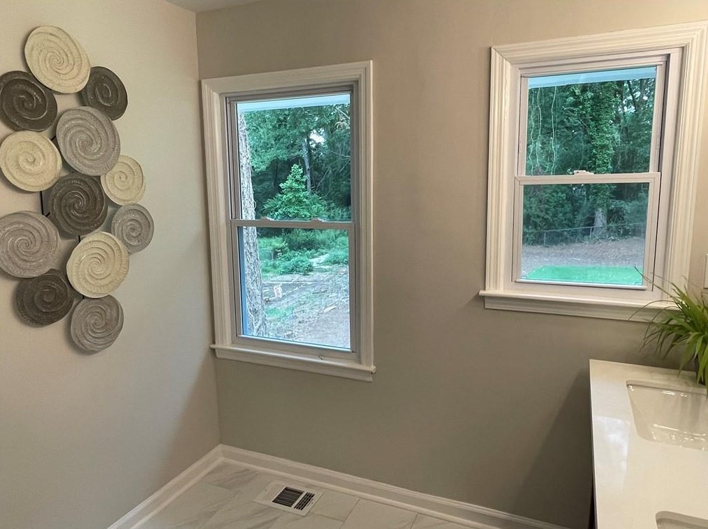 2328 Shasta Way, Atlanta GA  30345-2655 exterior