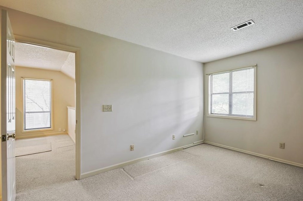 1098 Creatwood Pl, Smyrna GA  30080-8214 exterior