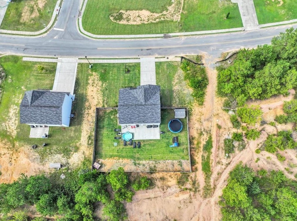803 Riverside Dr, Calhoun GA  30701-5408 exterior