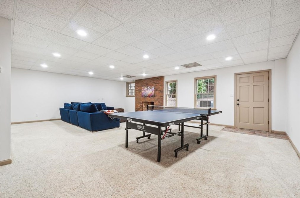 10455 Centennial Dr, Alpharetta GA  30022-5768 exterior