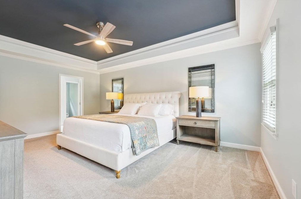 10455 Centennial Dr, Alpharetta GA  30022-5768 exterior