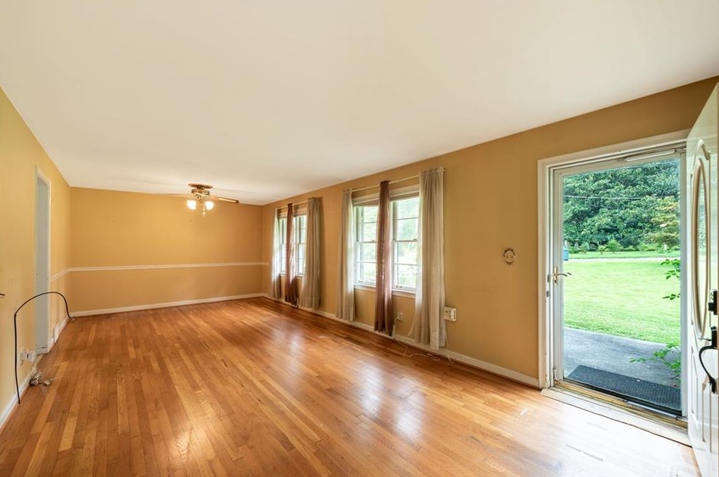 2479 Harrington Dr, Decatur GA  30033-4903 exterior