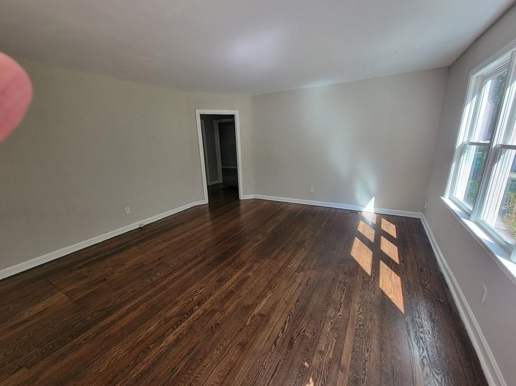 1040 Shepherds Ln, Atlanta GA  30324-4612 exterior