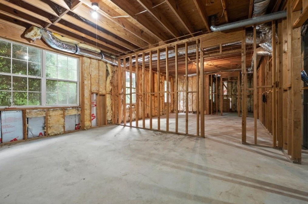 11665 Red Maple Frst Dr, Alpharetta GA 30005-7248 exterior