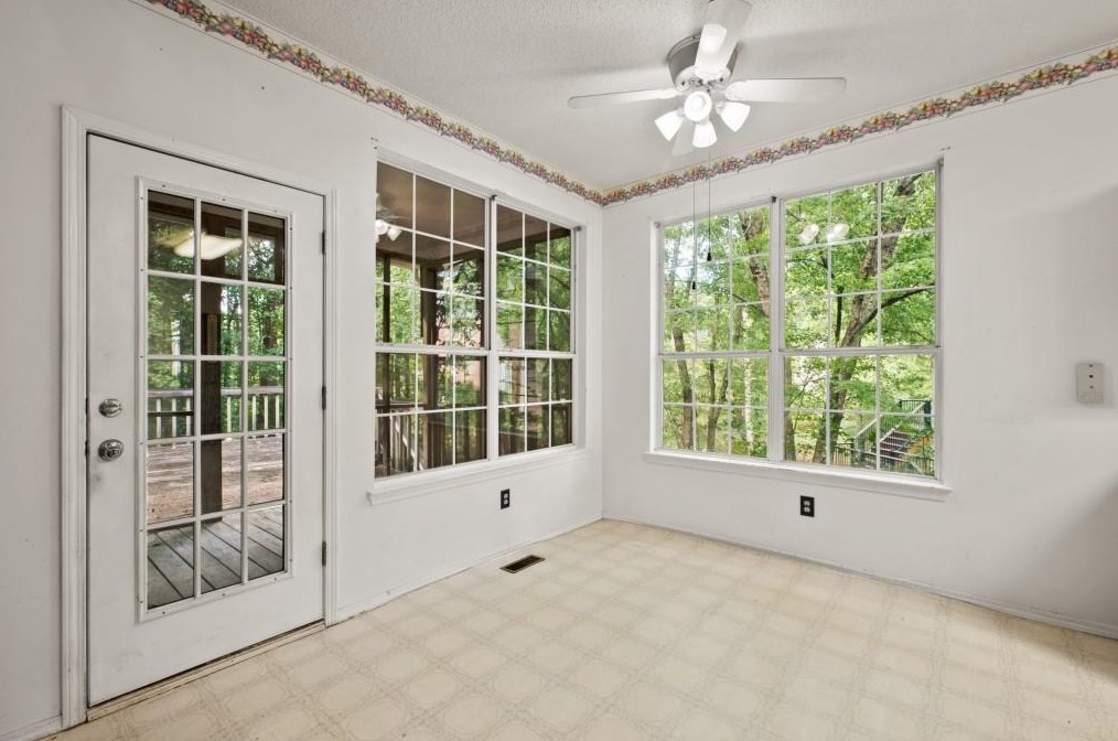 11665 Red Maple Frst Dr, Alpharetta GA 30005-7248 exterior