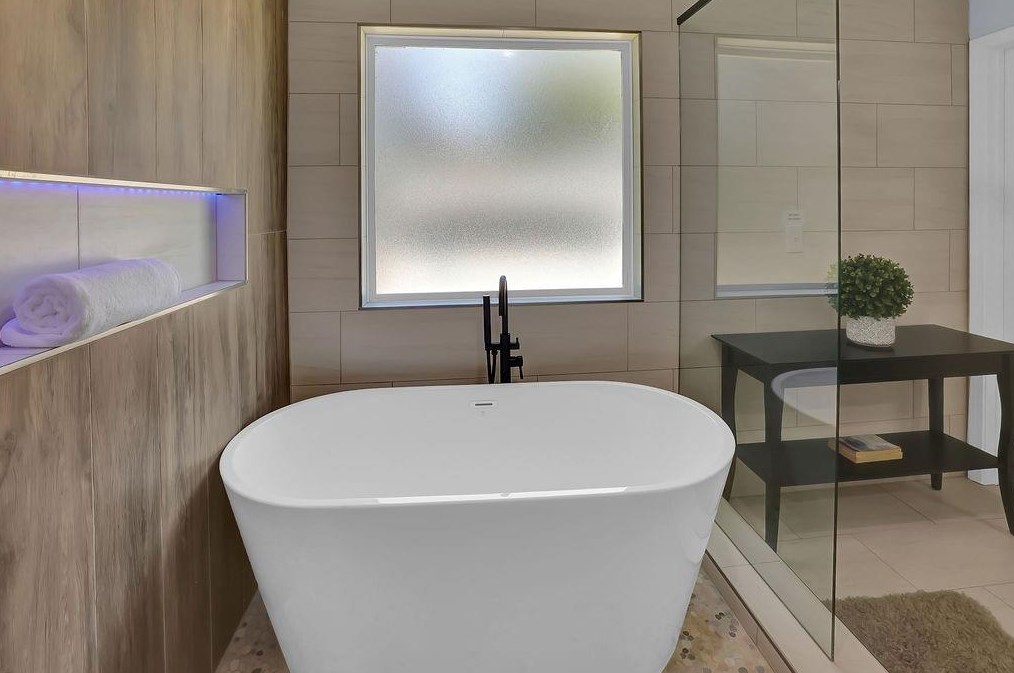 613 Parker Ave, Decatur GA  30032-3950 exterior