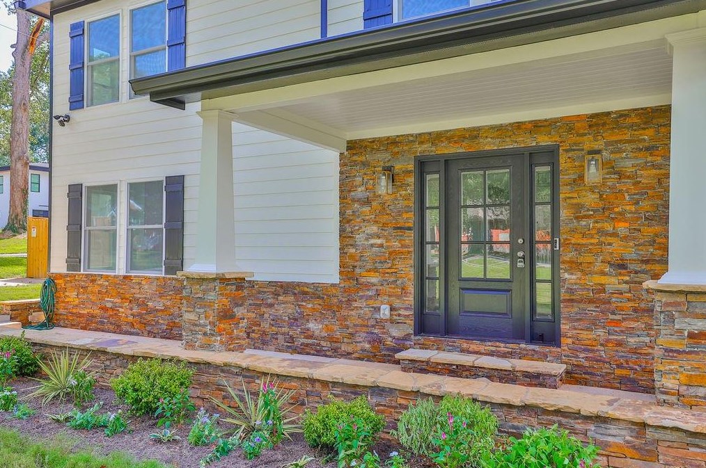 613 Parker Ave, Decatur GA  30032-3950 exterior