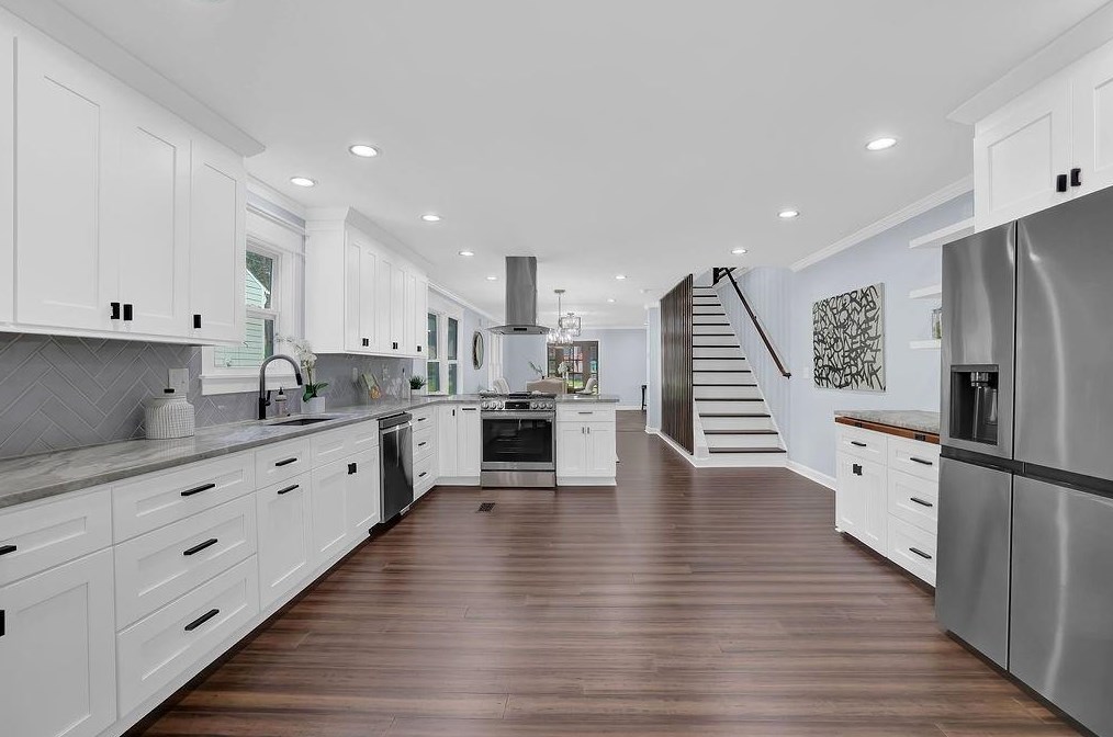 613 Parker Ave, Decatur GA  30032-3950 exterior