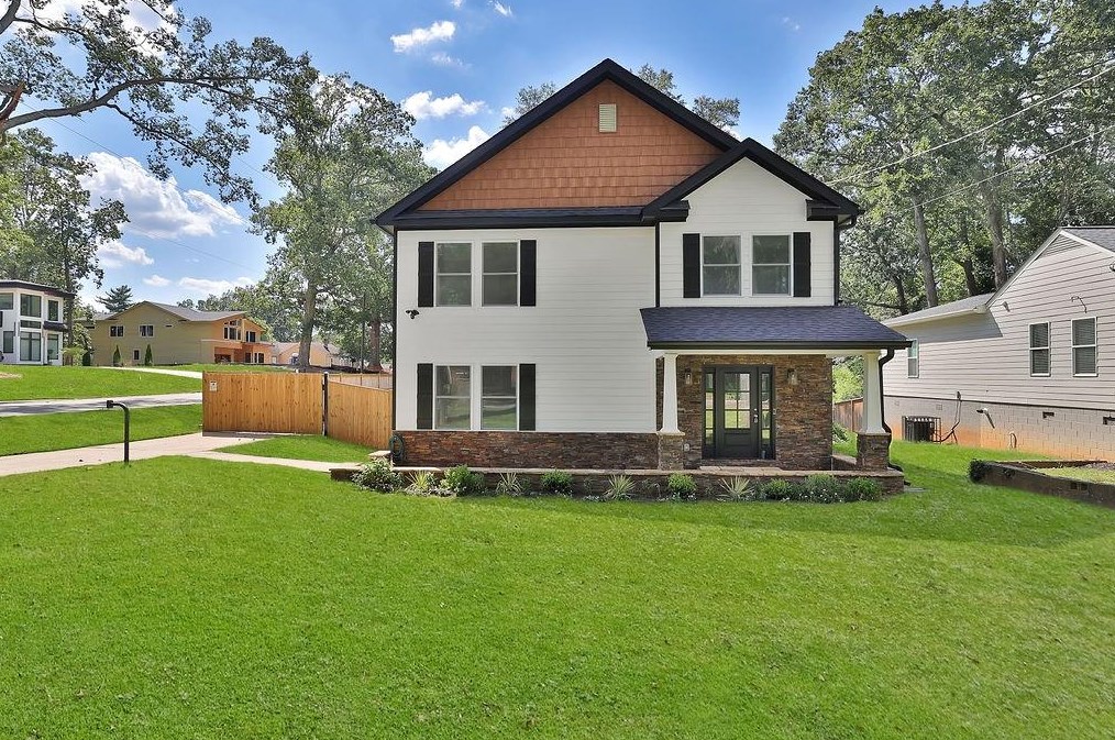 613 Parker Ave, Decatur GA  30032-3950 exterior