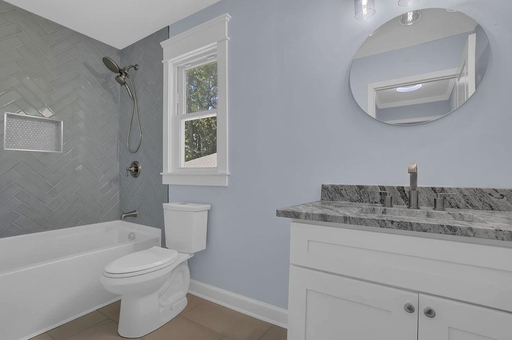 613 Parker Ave, Decatur GA  30032-3950 exterior