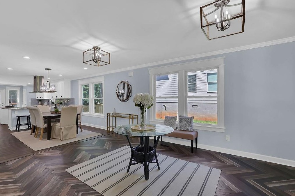 613 Parker Ave, Decatur GA  30032-3950 exterior